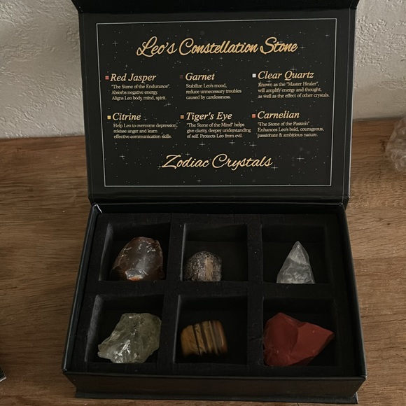 Leo gem gift set - Picture 3 of 3
